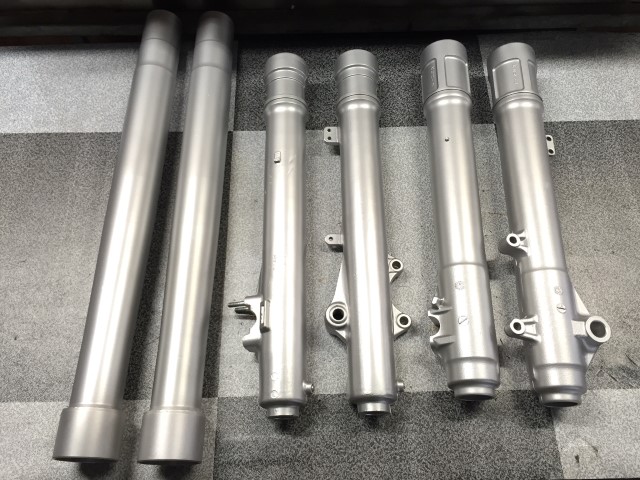 Fork legs hydro-blasted